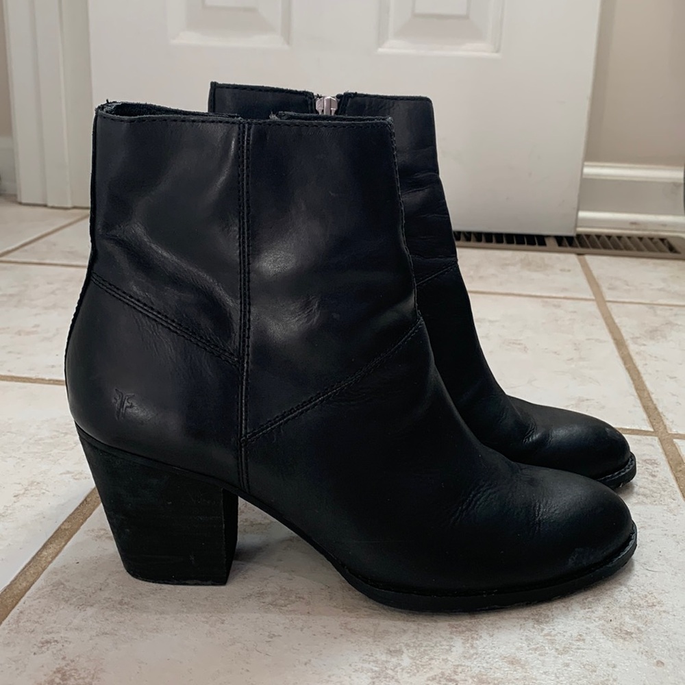 Black Frye boots